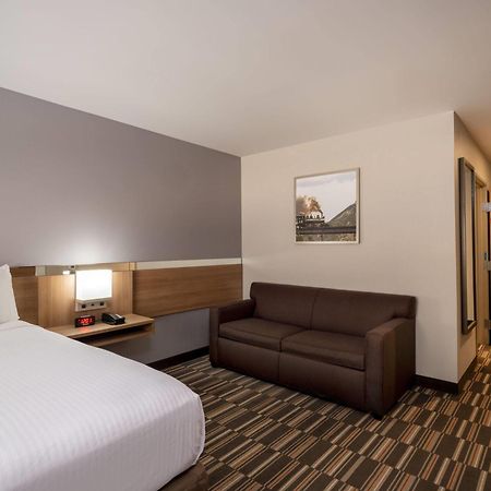 Microtel Inn & Suites By Wyndham Georgetown Lake Dış mekan fotoğraf